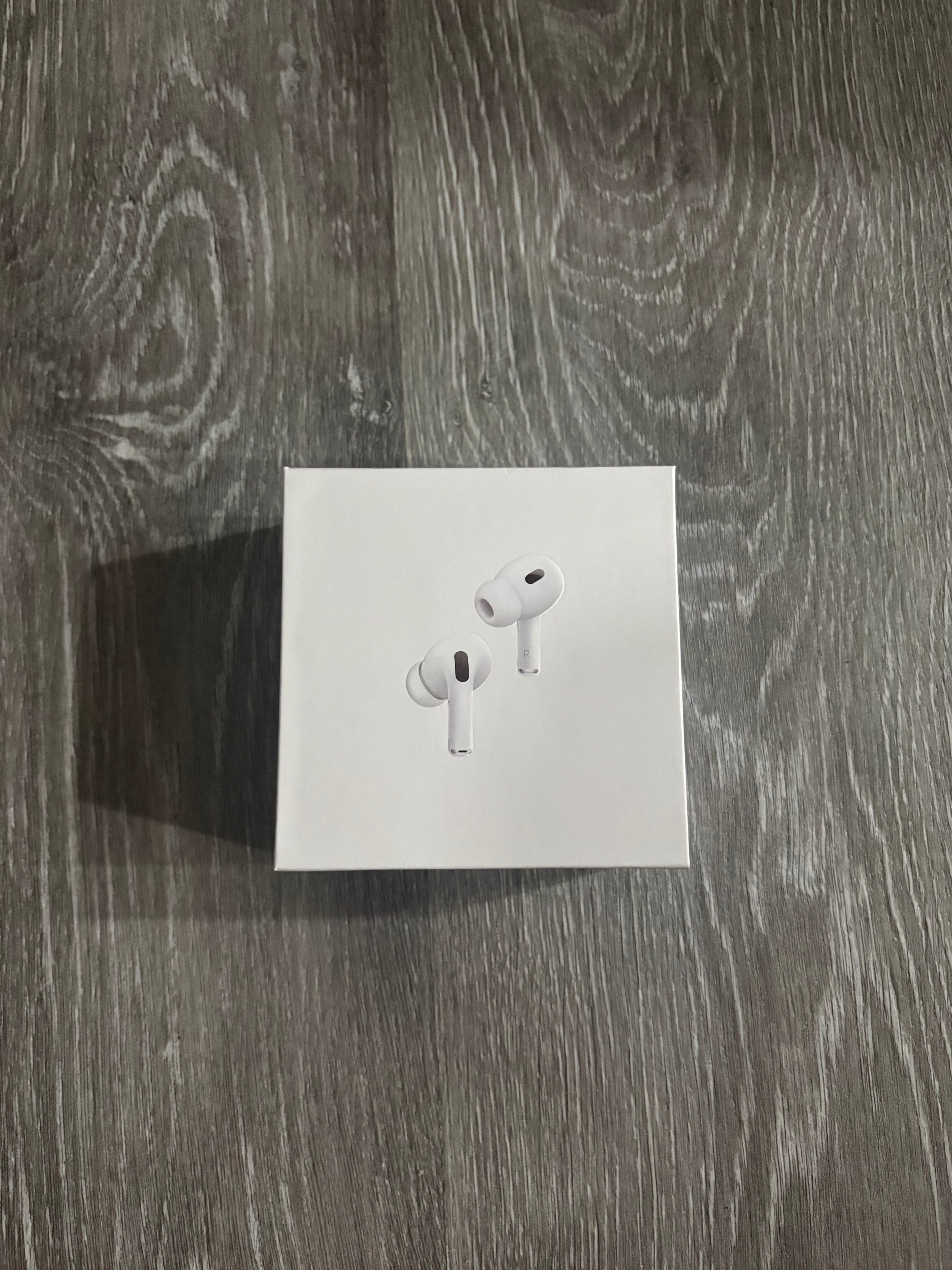 AirPods Style Earbuds - Like New